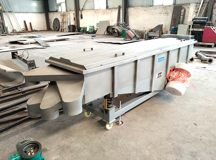 525直线振动筛特点